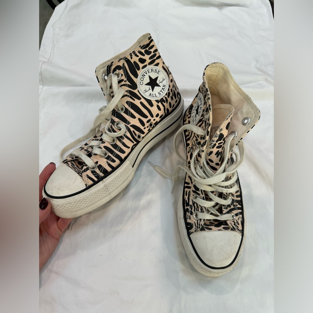 Converse (Platform) - image 2
